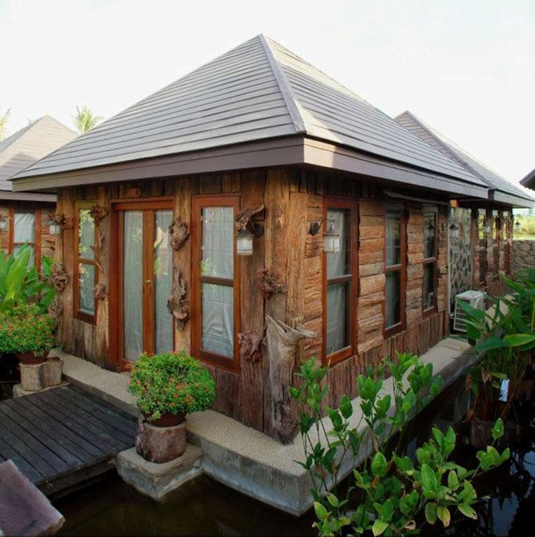 Prachuap Garden View Resort Прачуап Кири Кан Екстериор снимка
