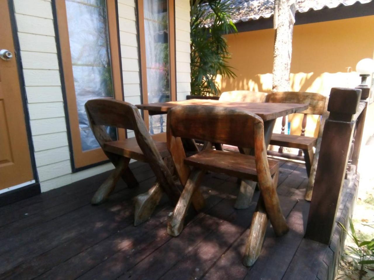 Prachuap Garden View Resort Прачуап Кири Кан Екстериор снимка
