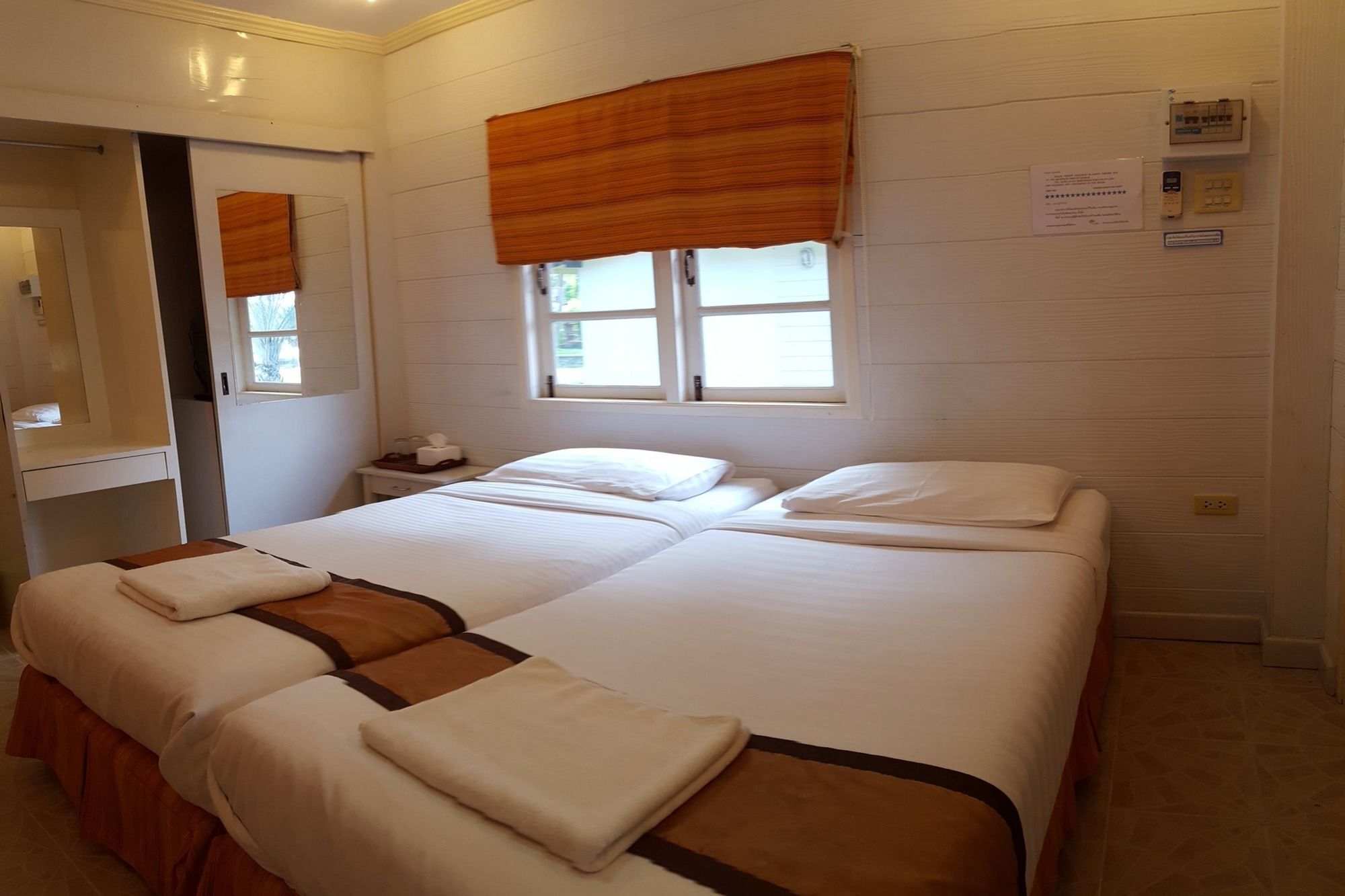 Prachuap Garden View Resort Прачуап Кири Кан Екстериор снимка
