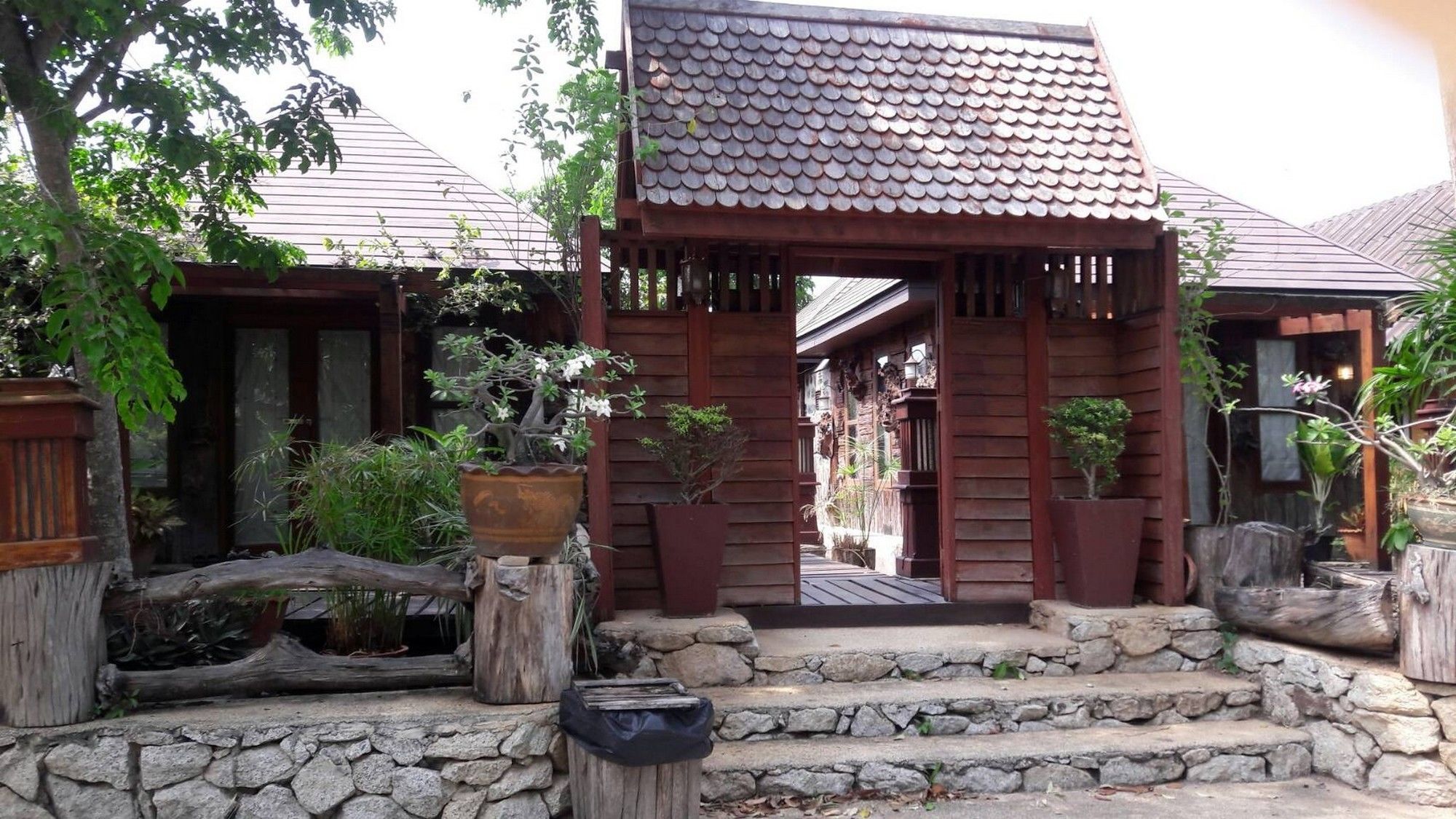 Prachuap Garden View Resort Прачуап Кири Кан Екстериор снимка