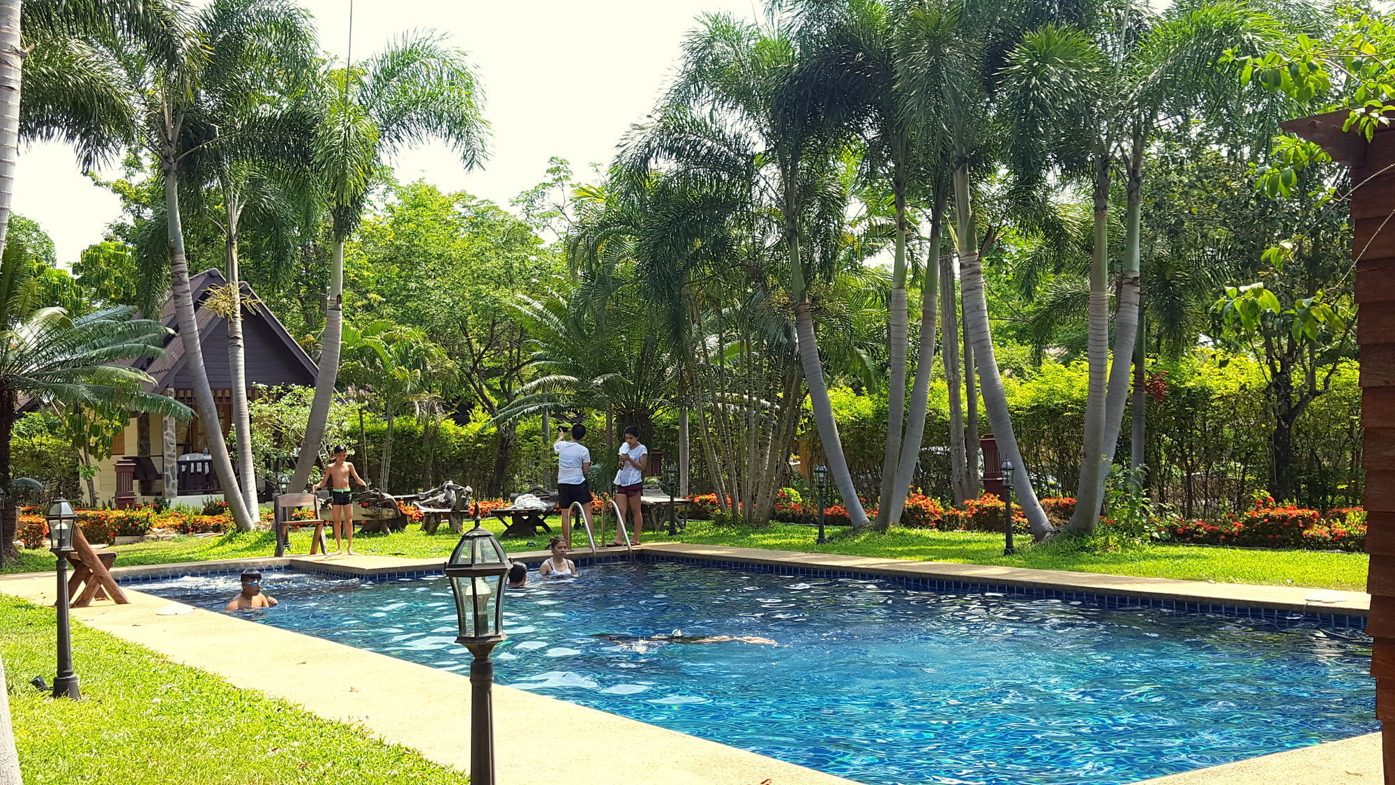 Prachuap Garden View Resort Прачуап Кири Кан Екстериор снимка