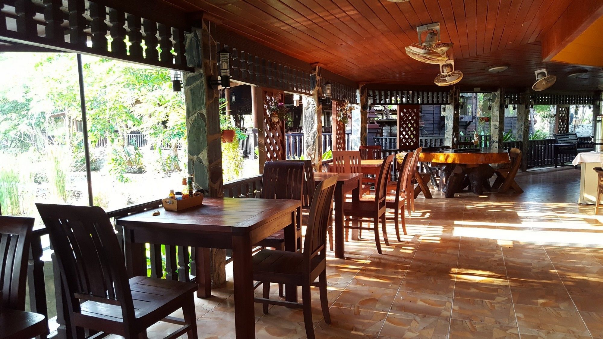 Prachuap Garden View Resort Прачуап Кири Кан Екстериор снимка