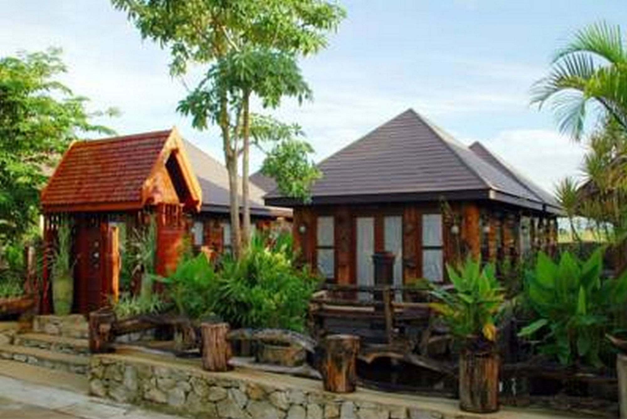 Prachuap Garden View Resort Прачуап Кири Кан Екстериор снимка